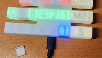 Двоичные часы Wi-Fi 1