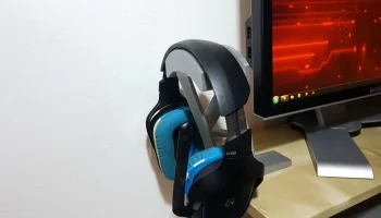 Подставка для наушников