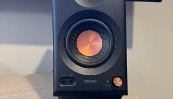 Настольная подставка для динамиков Edifier MR3...... 1