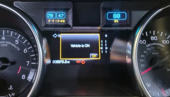 Корпус Mustang OLED СПРАВА