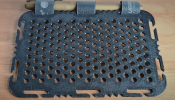 Жесткая панель Molle для индивидуальной организации.........