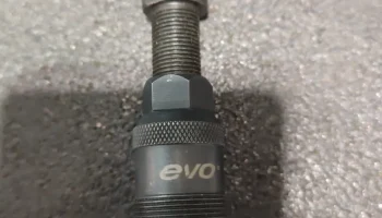 Подножки для эндуро Ebike стелс-бомбардировщика...... 4