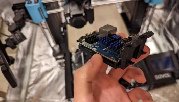 Держатель Orange Pi Zero 2 с защелкивающимся креплением д...