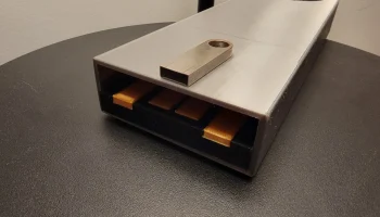 USB-накопитель Kingston King Drive 5:1 1