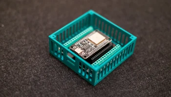 Корпус для коммутационной платы ESP32........