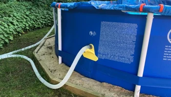 Держатель труб для бассейна Intex/Bestway Pool.........