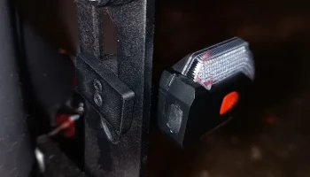 Ninebot Max G30 D II Blinkerhalterung