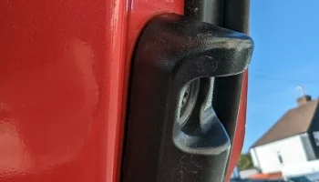 Исправление стука в багажнике и багажнике Kia Stinger....... 5