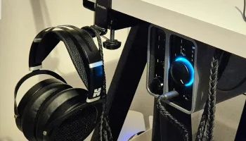 Fiio K7 Mount & Stand (V1) - полумодульный, настольный и ... 3