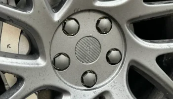 Центральная крышка колеса Highland Photon Tesla Model 3 2024 1