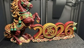 Величественный 2026 год Лошади - статуя зодиака в честь к...