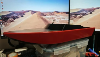 Лобовое стекло для "Нового дизайна корпуса JetBoat" от Al...