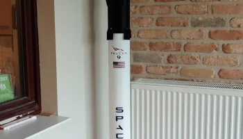 SpaceX - Falcon 9 Block 5 - Простой - Масштаб 1/30 [ОКОНЧАТЕ 1