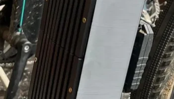 Держатель блока управления электровелосипедом...