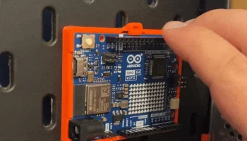 SKADIS поддерживает ARDUINO Uno R4 MINIMA/WIFI