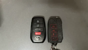 Брелок для ключей Toyota HYQ14FBW - сменный чехол - НЕСКО.. 1