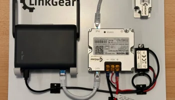 GL.iNet GL-AXT1800 / Slate AX с настенным креплением...... 1