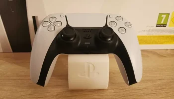 Подставка для контроллера PlayStation 5 DualSense