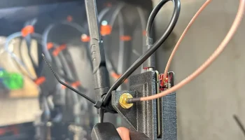 Крепление камеры ESP32 добавлено крепление антенны