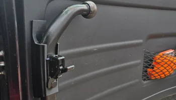 Съемный держатель фаркопа Toyota 1