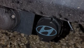 Съемная заглушка для фаркопа от пыли и мусора для Hyundai... 1