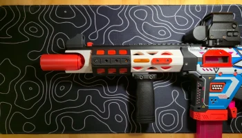 Моторизованный поршневой насос Xshot AEB BCAR Кожух......... 1