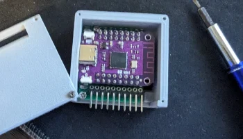 Мини-футляр ESP32 s2 4