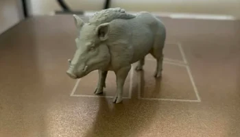 Реалистичная 3D-фигура с изображением кабана......... 1