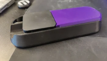 Зарядное устройство USB-C немного большего размера Steam Dec 2