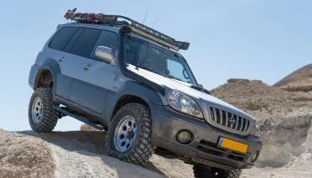 Крышка светодиодного фонаря Hyundai Terracan............ 5