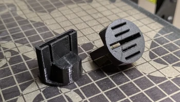 Держатель SD-карты с винтовой крышкой........ 3