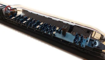 Интерьер модели поезда Roco ICE-TD H0 + обновление интерь... 4