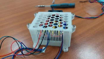 Настенный корпус Arduino Uno с крышкой на магните и выдви... 3