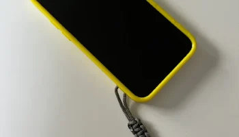 Чехол для iPhone 13 Mini с отверстиями для шнурка...... 4