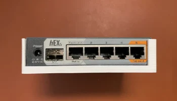 Маршрутизатор Mikrotik hEX S с креплением на DIN-рейку.....
