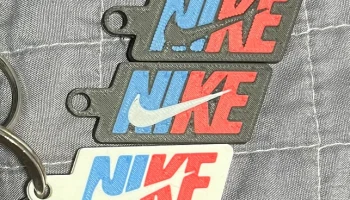 Брелок Nike 1