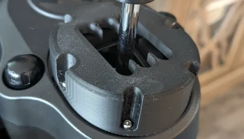 Руководство и ручка переключения передач Logitech G Shifter  1