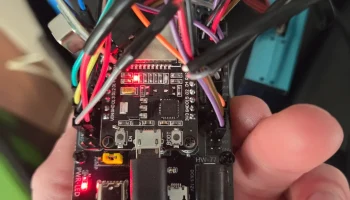 Рюкзак ESP32 для крепления на монтажной плате для экрана .. 5