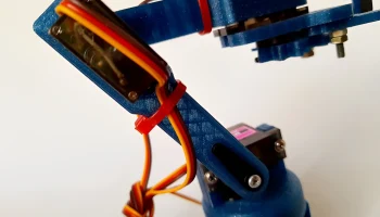 Brazo Robotico - роботизированная рука 6