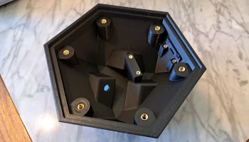 Легкая геометрическая основа Infinity Cube........ 4