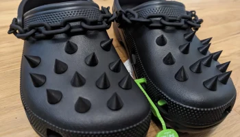 Джиббит Crocs Spike