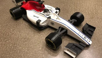 Мод Open RC F1 FIA Formula 2 со шлемом Bell HP7 7