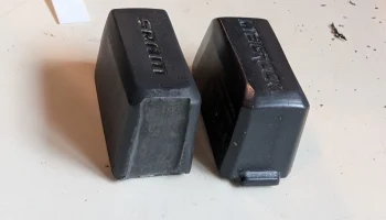 Вкладка для ремонта/замены носика аккумулятора SRAM AXS..... 3