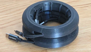 Органайзер для кабеля USB-C следующего поколения 1