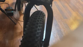 Крепление для переднего фонаря Lectric ebike...... 1