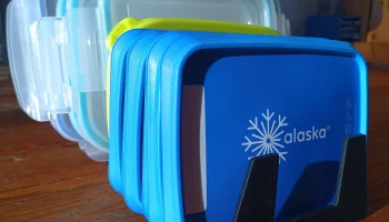 Держатель крышки Tupperware