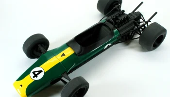 МАСШТАБ 1:8 - АВТОМОБИЛЬ FORMULA 1967 ГОДА 2