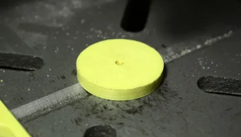 Инструмент настраиваемой формы диска (Dremel)........ 4