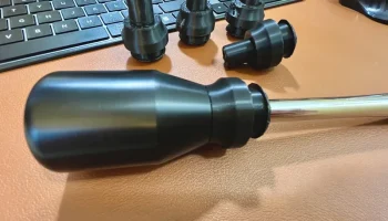 Фиксатор чехла ручного переключения передач............ 1