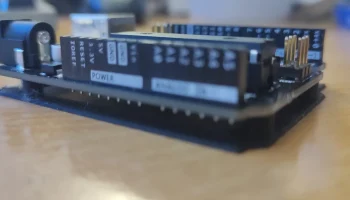 Монтажная пластина Arduino Uno R3 2